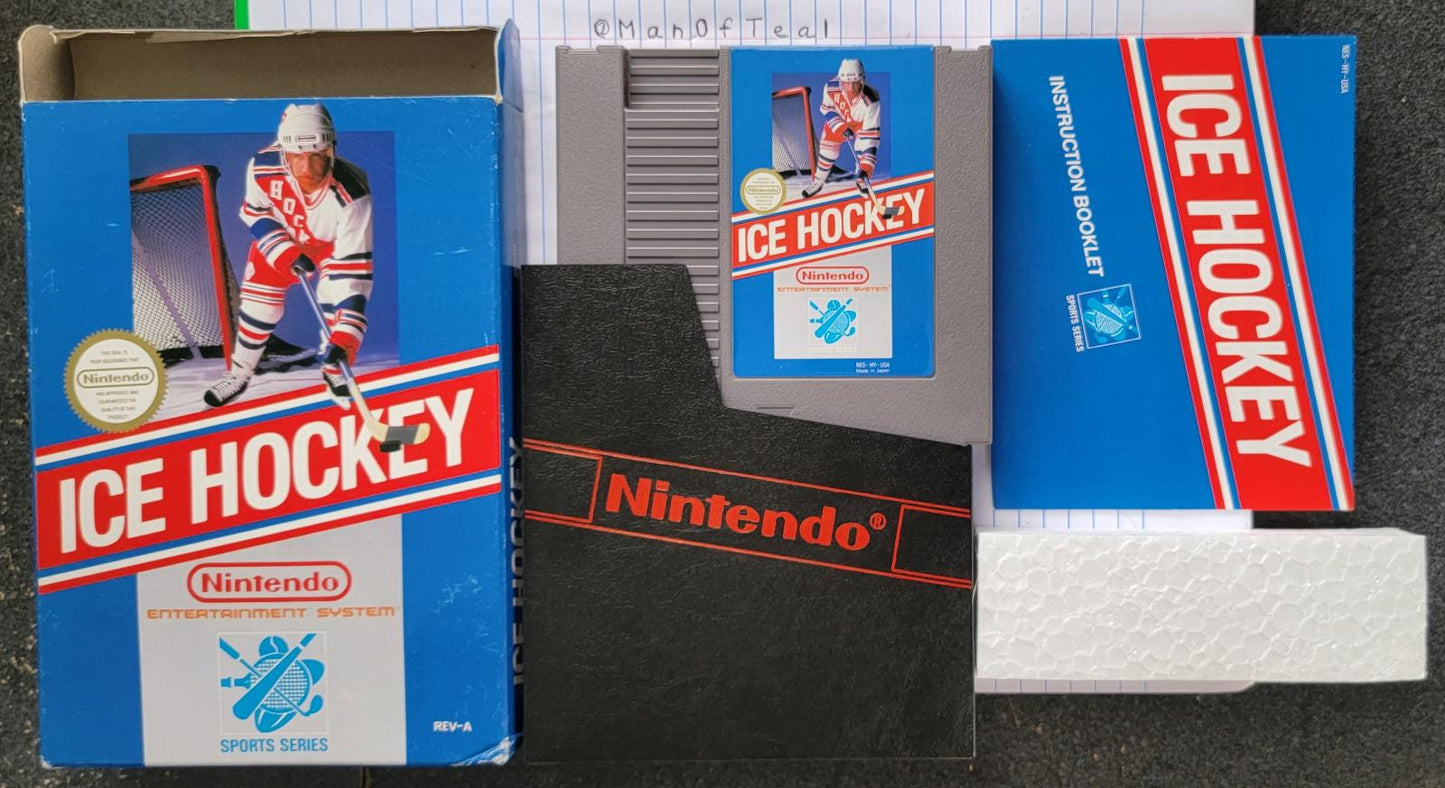 Ice Hockey - NES - Used