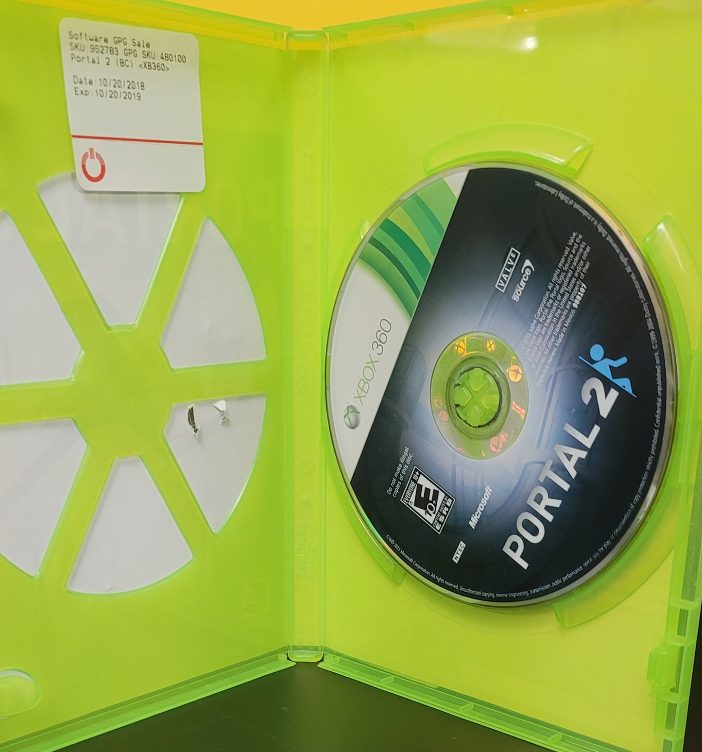 Portal 2 - Xb360 - Used