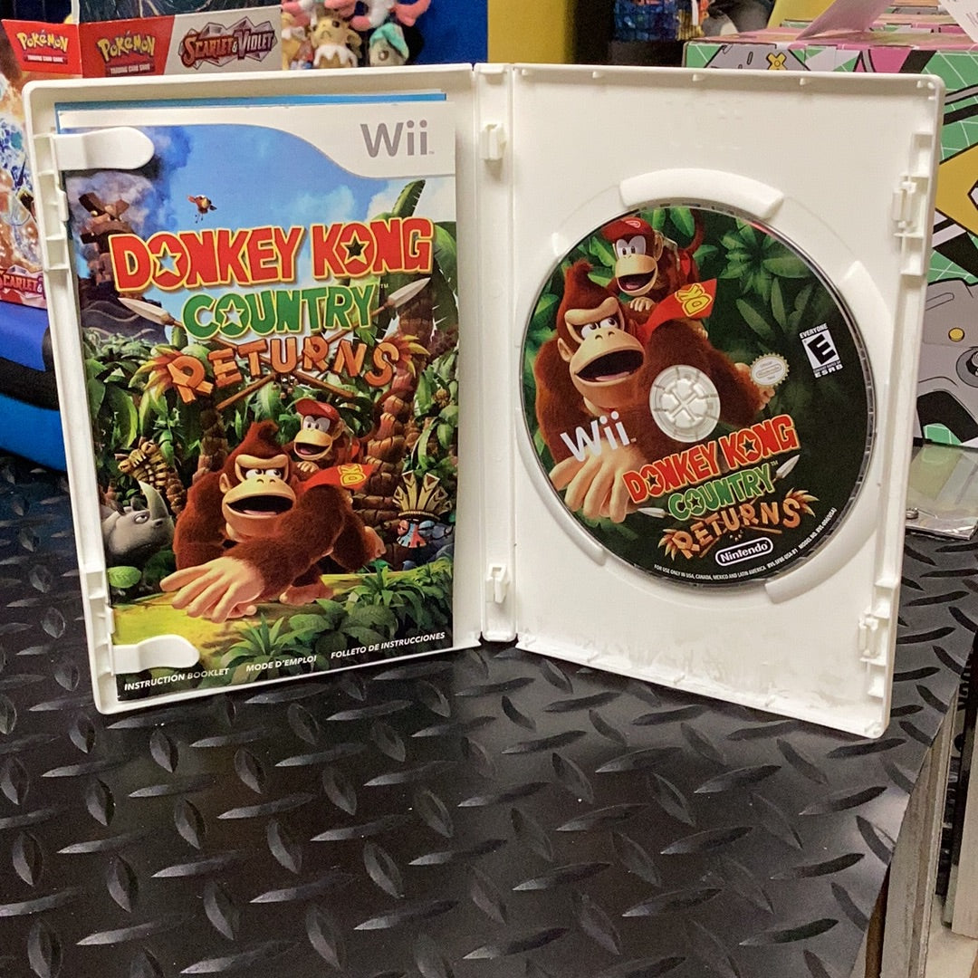 Donkey Kong Country Returns - Wii - Used