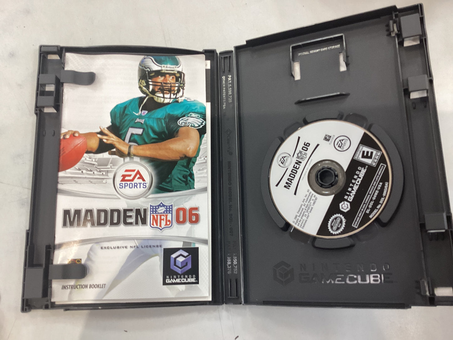 Madden 06 -GAMECUBE- Used