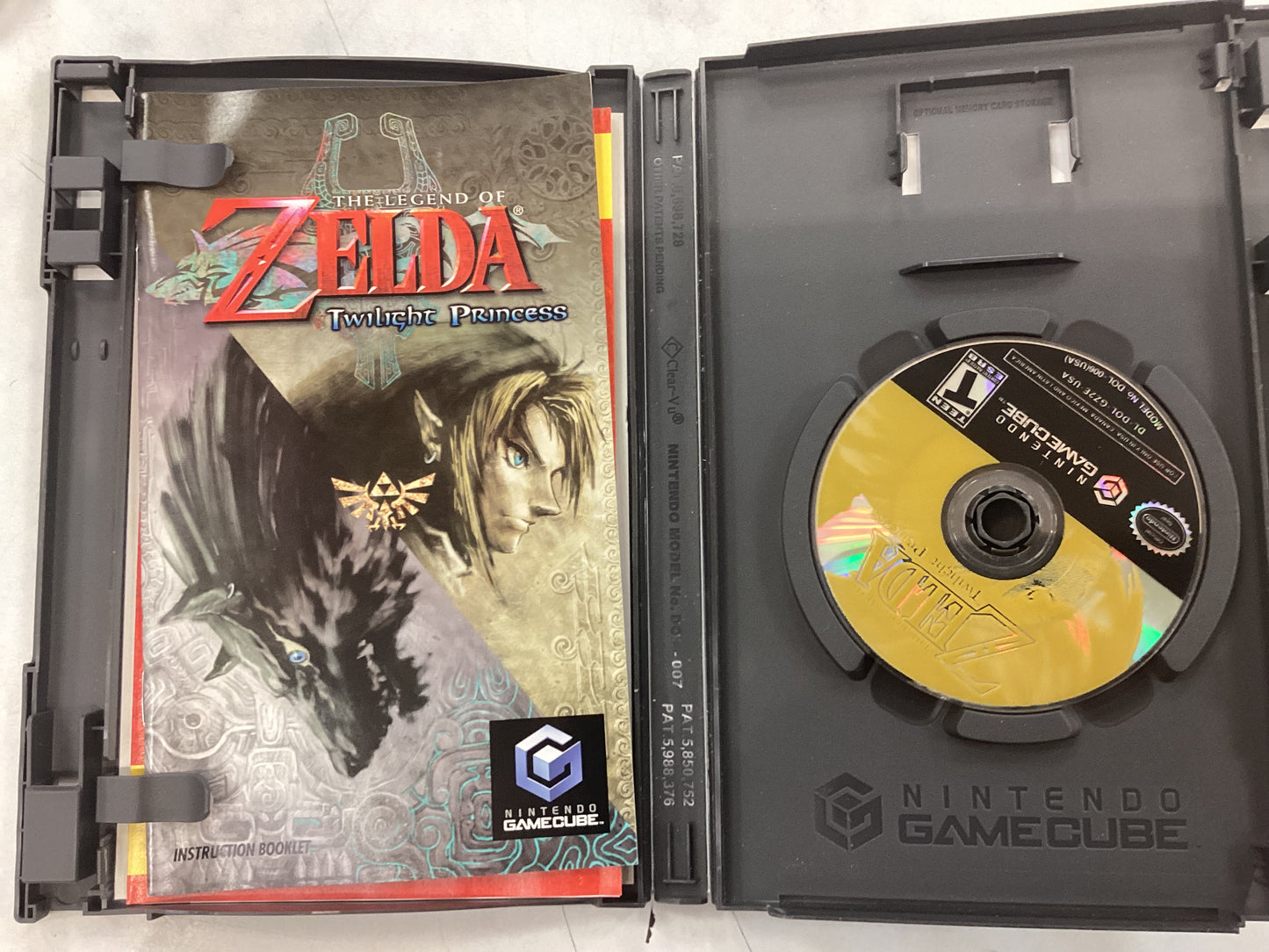 The Legend of Zelda; Twilight Princess -GAMECUBE- Used